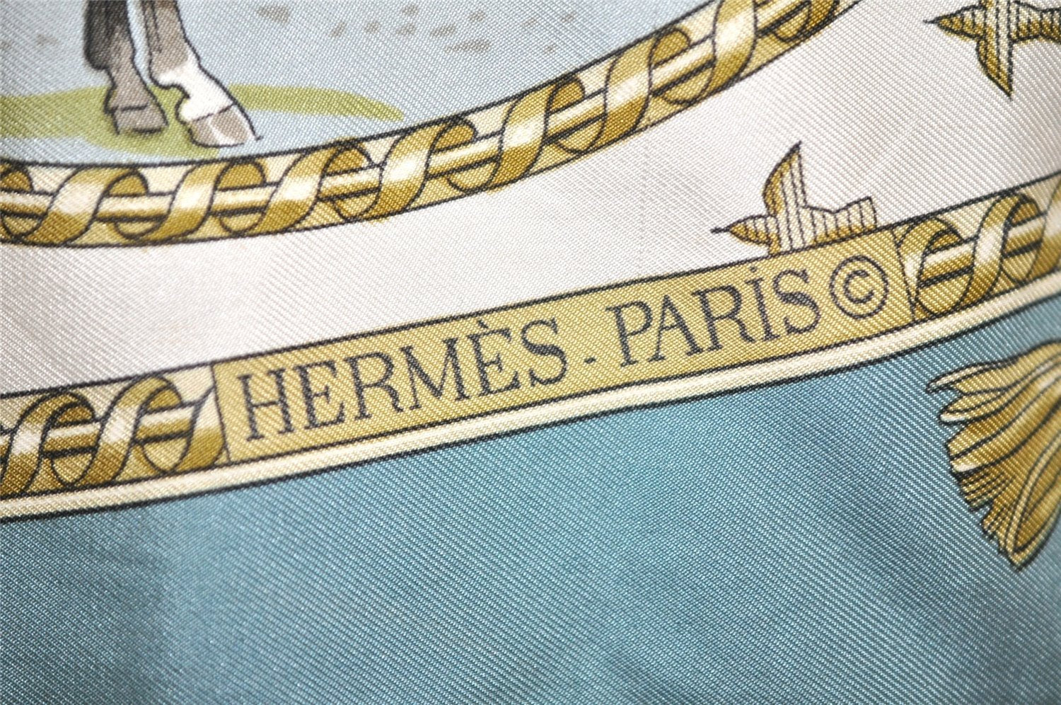 Authentic HERMES Carre 90 Scarf 