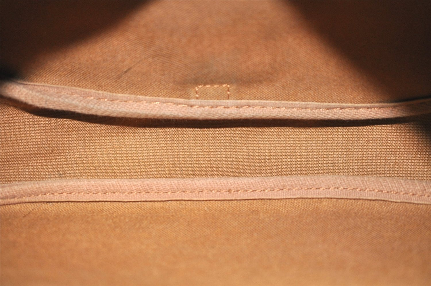 Authentic Louis Vuitton Monogram Saumur 30 Shoulder Cross Bag M42256 LV 3259J