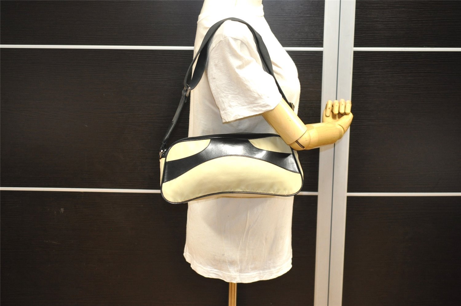 Authentic PRADA Nylon Tessuto Leather Shoulder Cross Body Bag White Junk 3261I