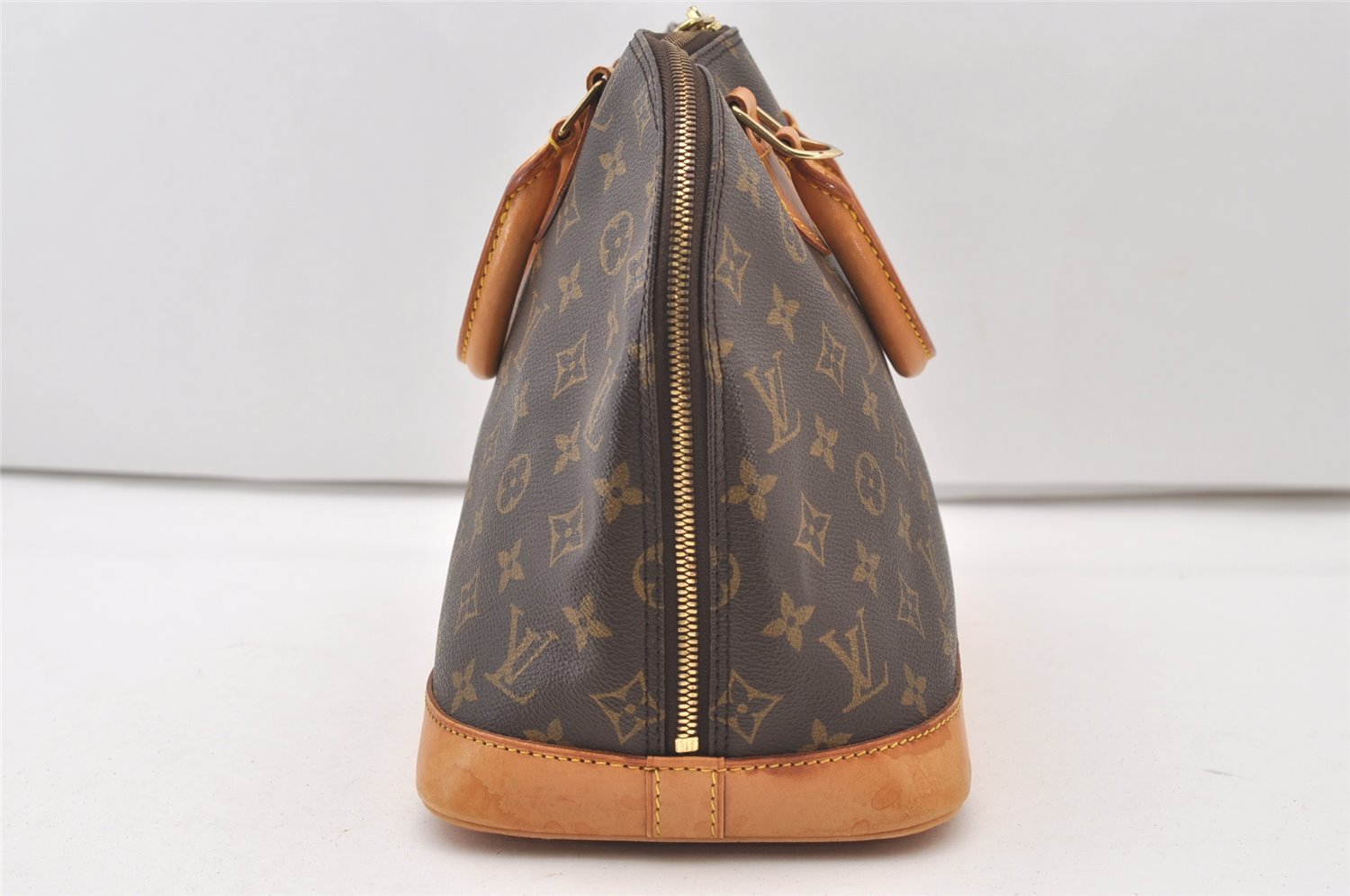 Authentic Louis Vuitton Monogram Alma Hand Bag Purse M51130 LV 3261J