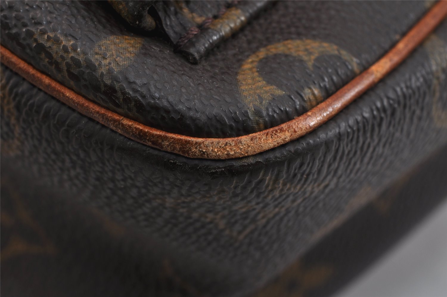 Authentic Louis Vuitton Monogram Viva Cite GM Shoulder Bag M51163 LV Junk 3270K