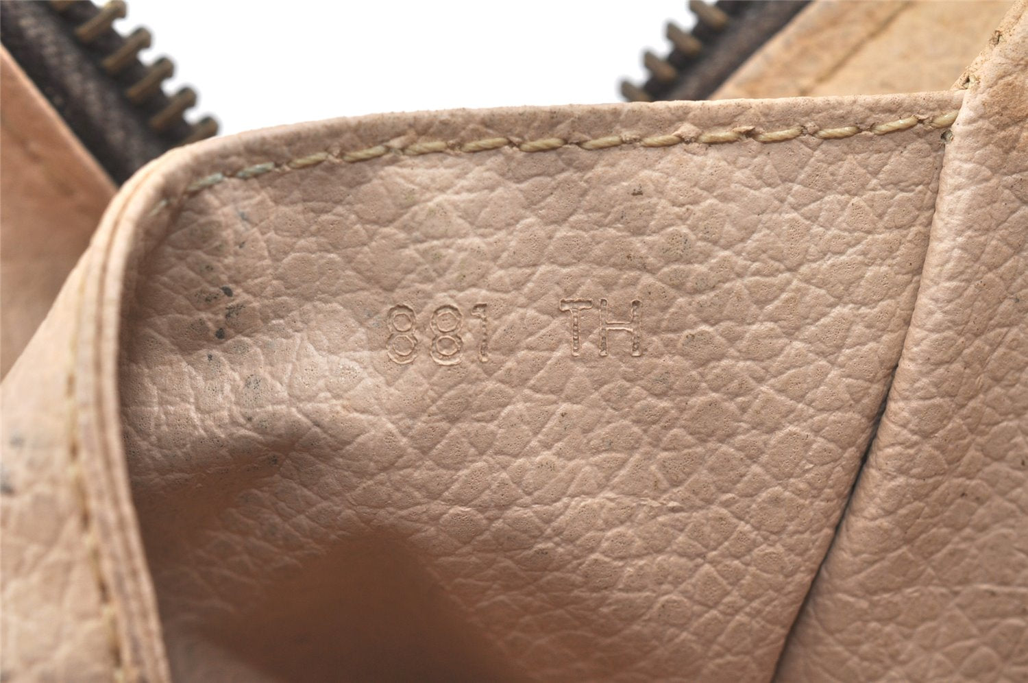 Auth Louis Vuitton Monogram Trousse Toilette 23 Clutch Bag M47524 Junk 3271K