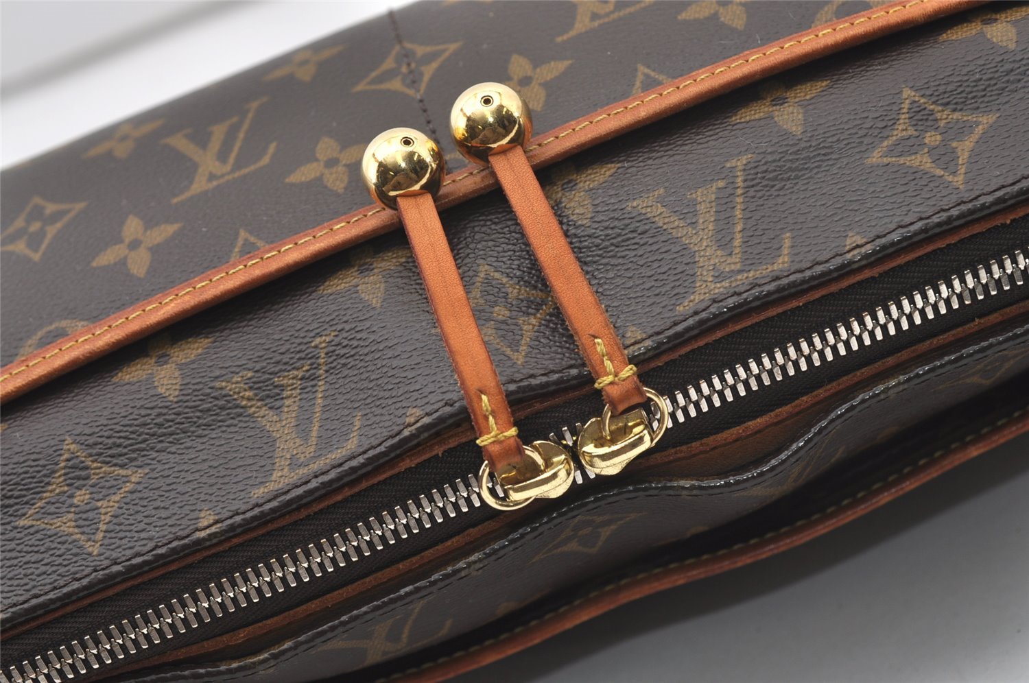 Auth Louis Vuitton Monogram Popincourt Long Shoulder Cross Bag M40008 LV 3272J