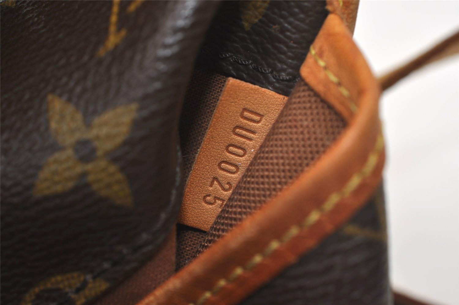 Auth Louis Vuitton Monogram Popincourt Long Shoulder Cross Bag M40008 LV 3272J