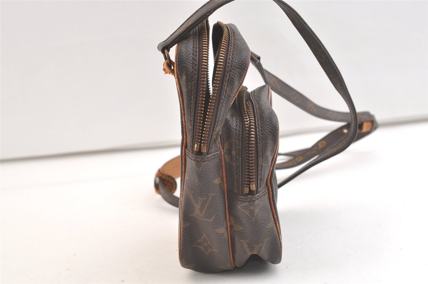 Authentic Louis Vuitton Monogram Mini Amazone Shoulder Bag M45238 Junk 3272K