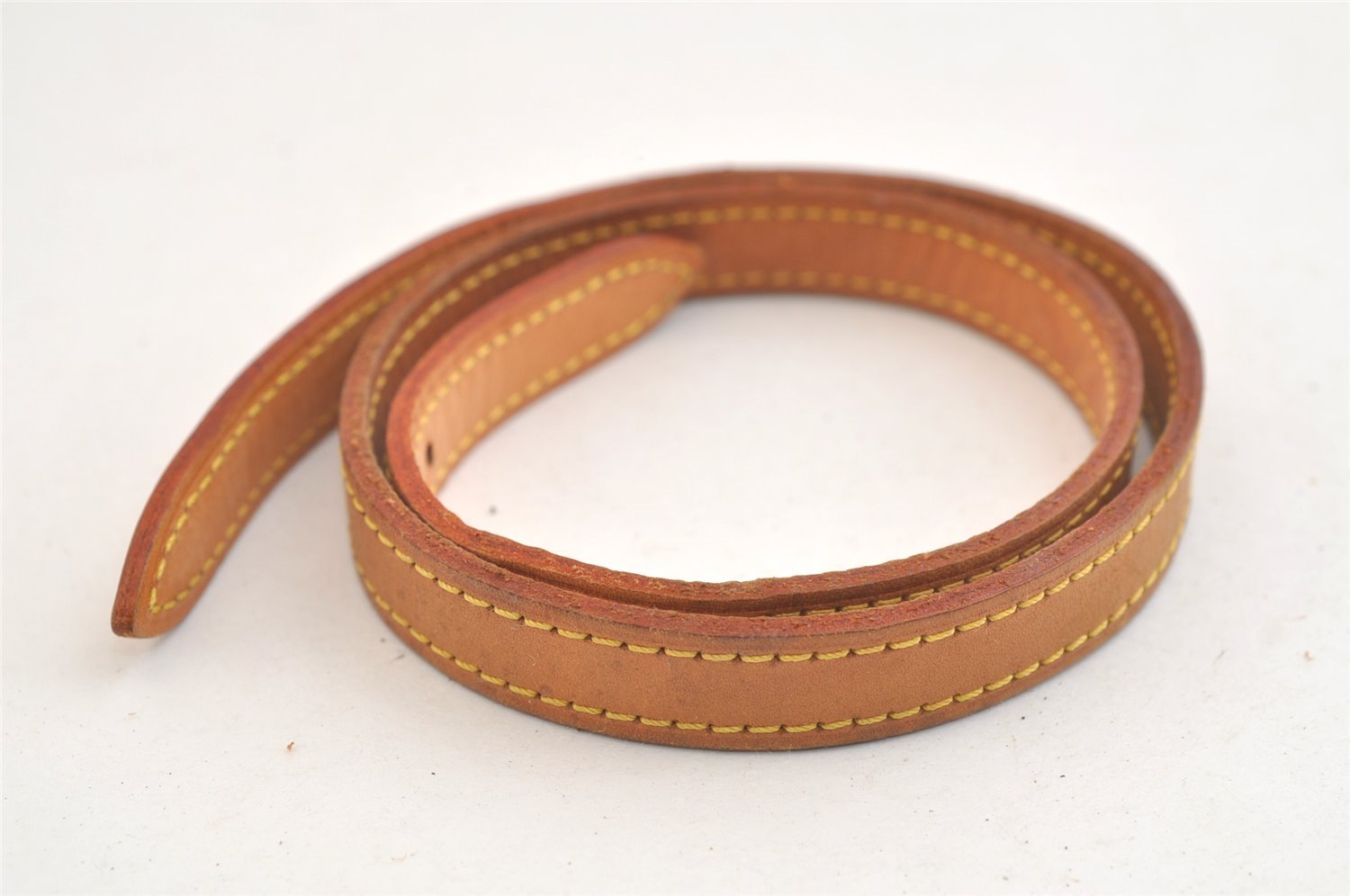 Authentic Louis Vuitton Leather Shoulder Strap For Bucket PM 27.6