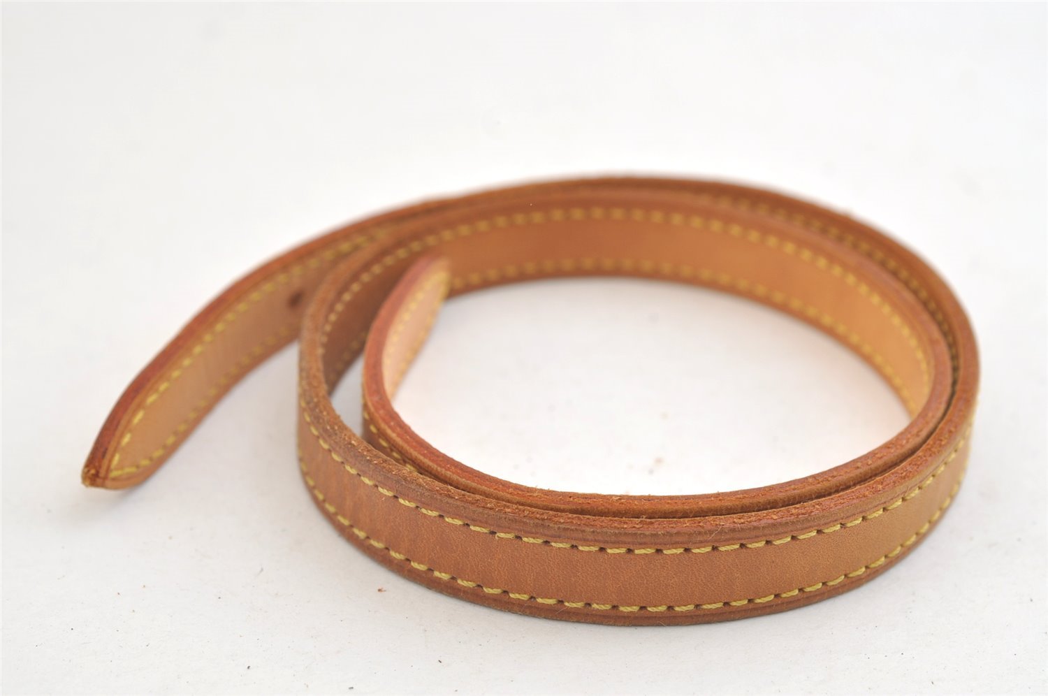 Authentic Louis Vuitton Leather Shoulder Strap For Bucket PM 27.6