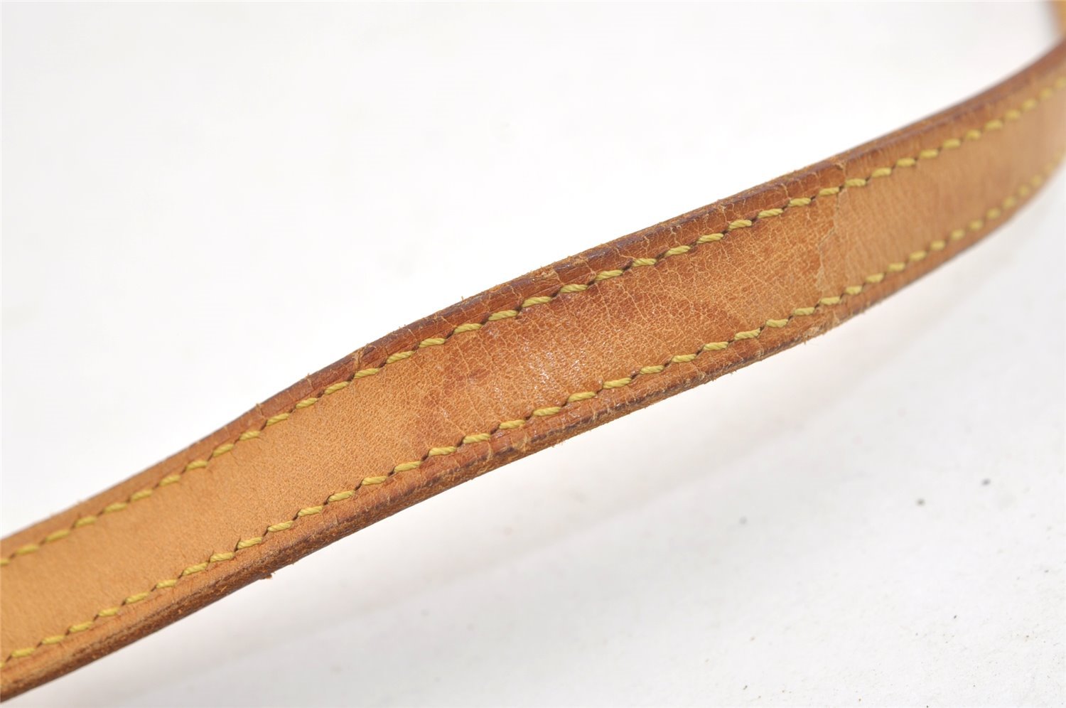 Authentic Louis Vuitton Leather Shoulder Strap For Bucket PM 27.6