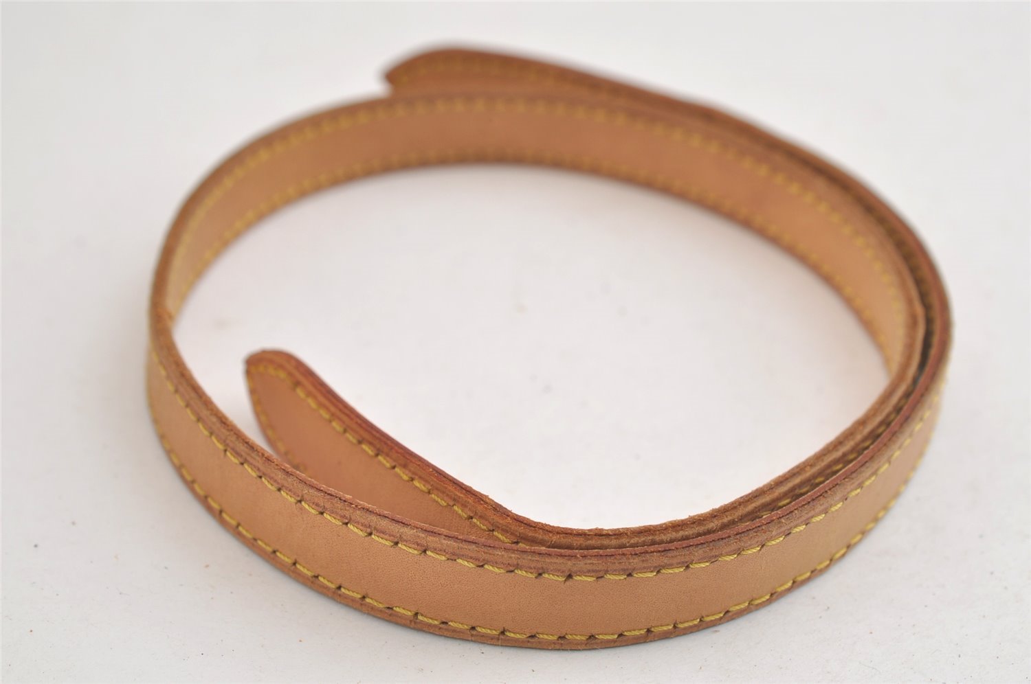 Authentic Louis Vuitton Leather Shoulder Strap For Bucket PM 27.6