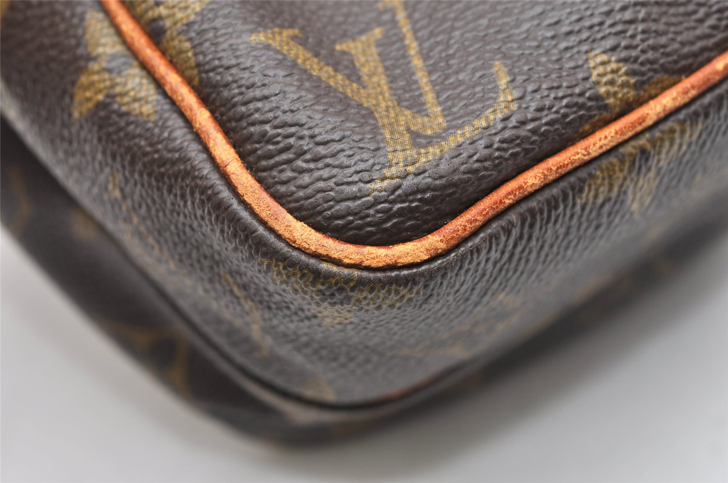 Authentic Louis Vuitton Monogram Mini Amazone Shoulder Bag M45238 Junk 3280K