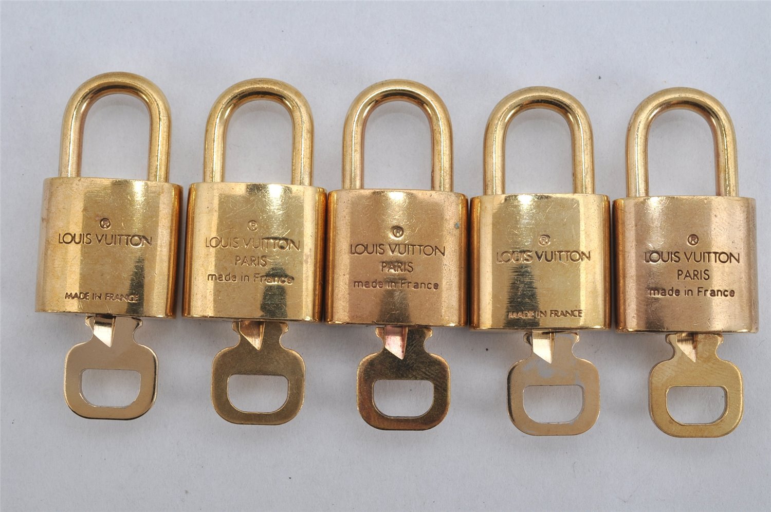 Authentic Louis Vuitton Padlock & Keys 10Set LV 3282K