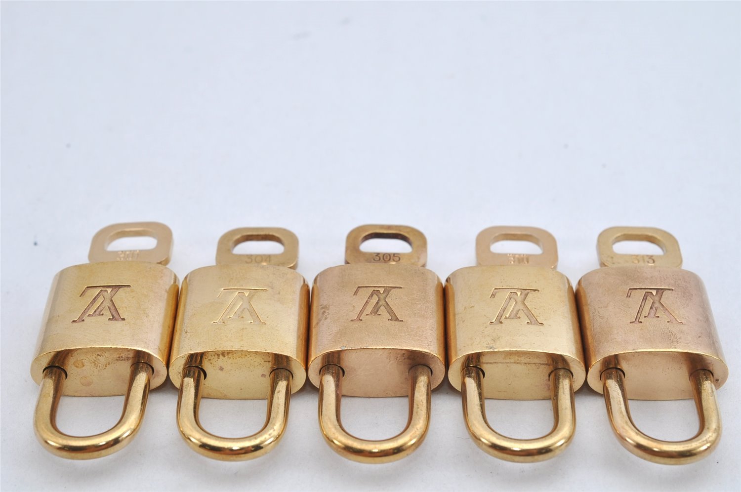 Authentic Louis Vuitton Padlock & Keys 10Set LV 3282K