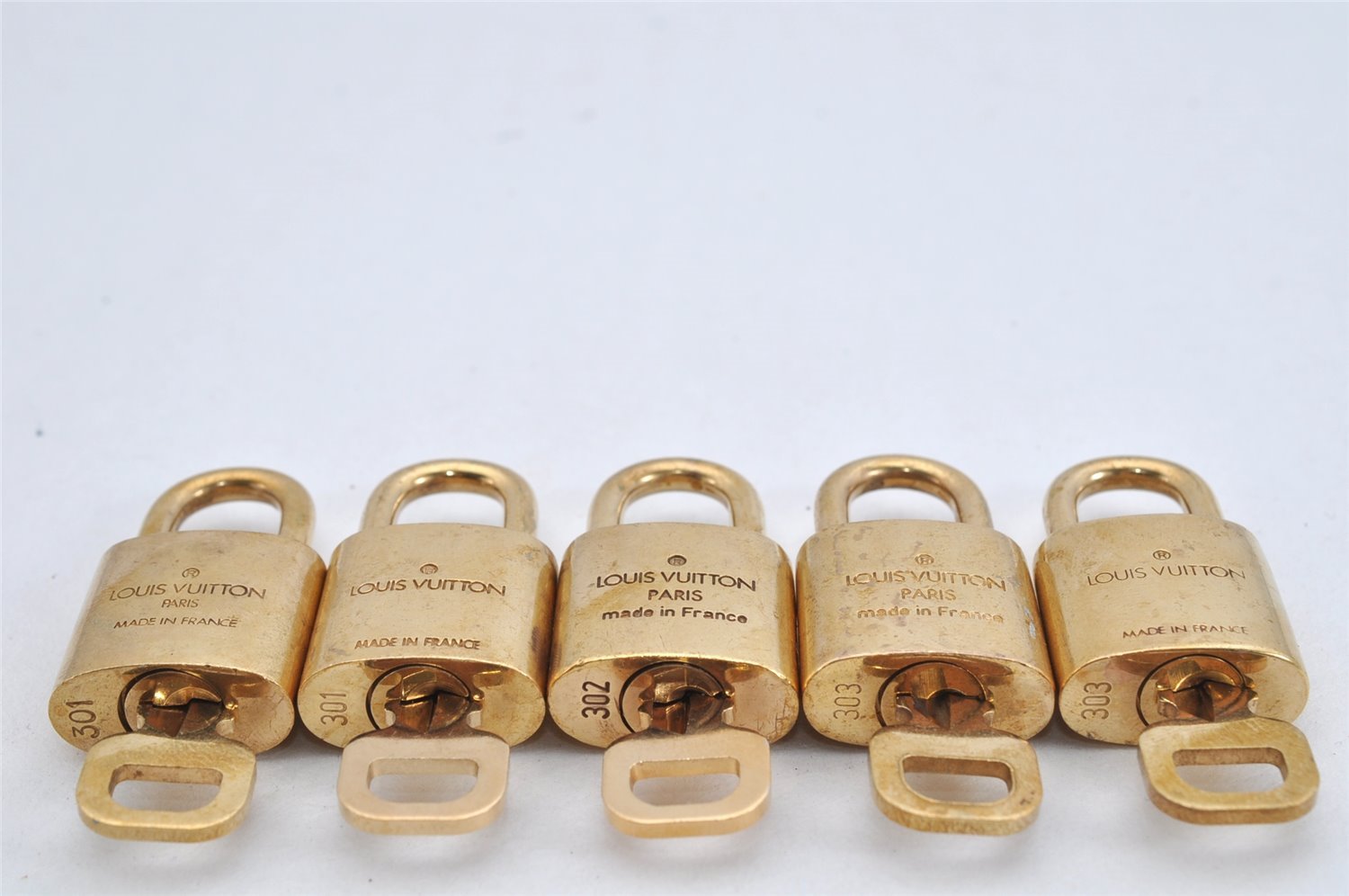 Authentic Louis Vuitton Padlock & Keys 10Set LV 3283K