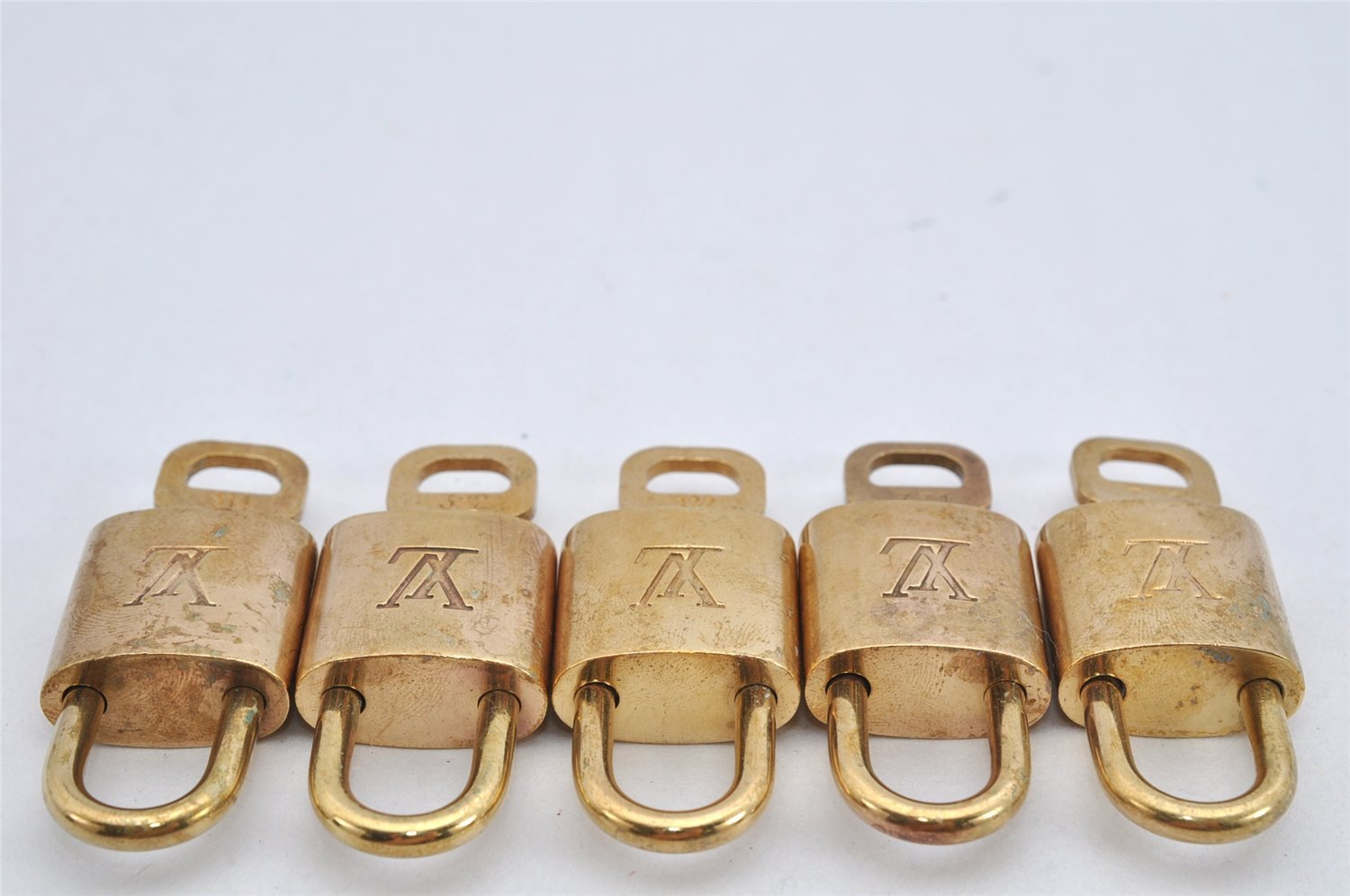 Authentic Louis Vuitton Padlock & Keys 10Set LV 3283K