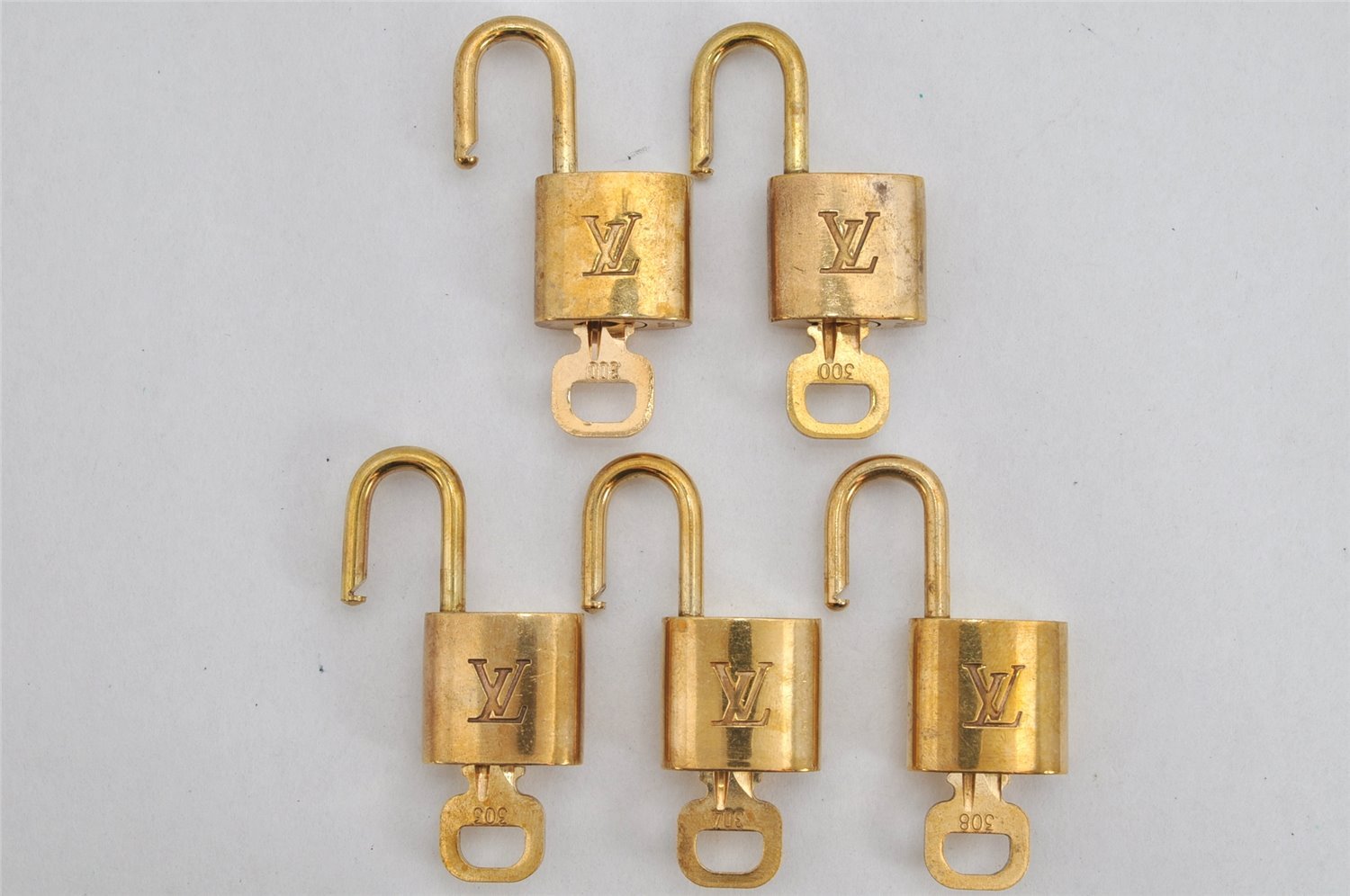 Authentic Louis Vuitton Padlock & Keys 10Set LV 3284K