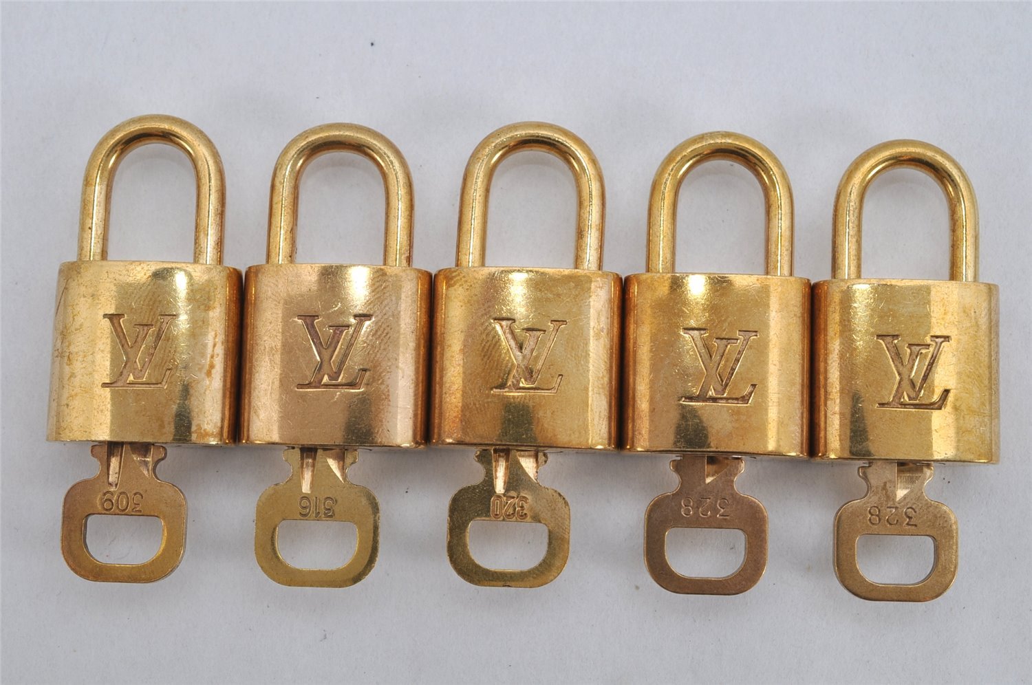 Authentic Louis Vuitton Padlock & Keys 10Set LV 3284K