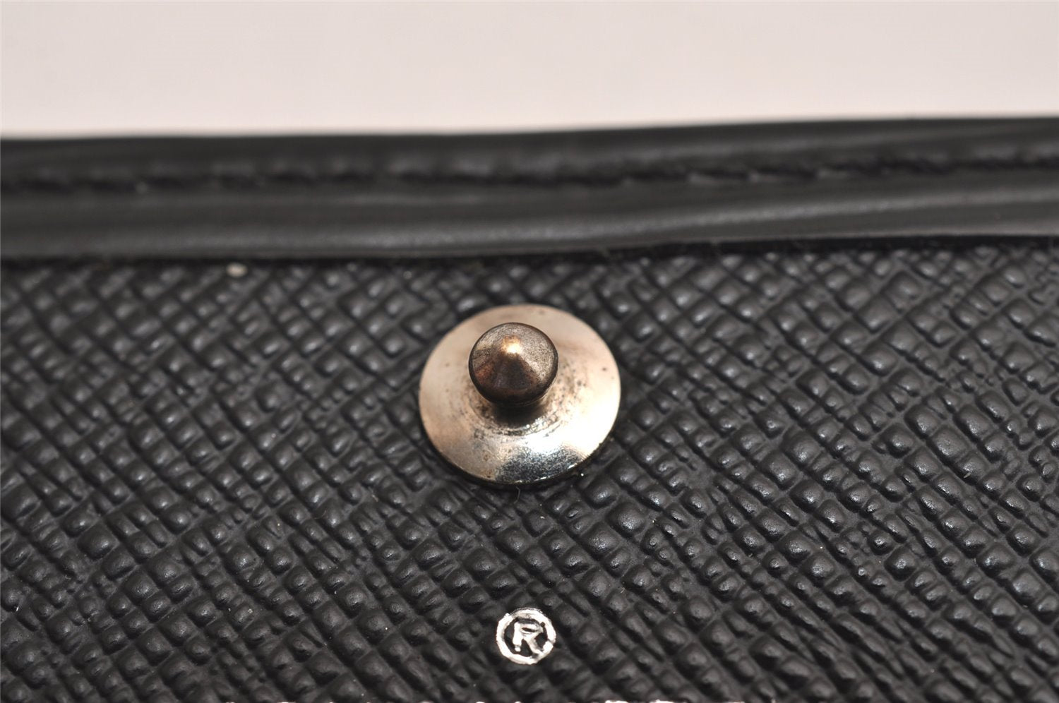 Authentic Louis Vuitton Epi Multicles 6 Key Case Black M63812 LV 3286J