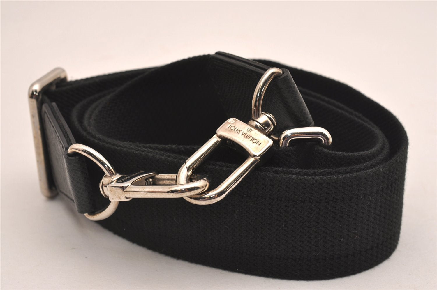 Authentic Louis Vuitton Canvas Leather Shoulder Strap Black 39.0-61.0