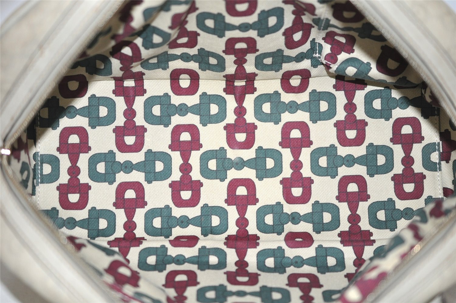 Authentic GUCCI Princy Guccissima GG Leather Shoulder Bag 161720 White 3294I