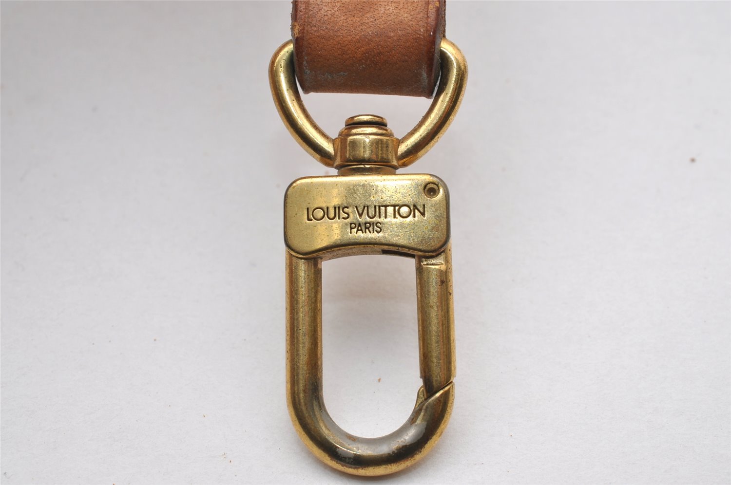 Authentic Louis Vuitton Leather Shoulder Strap Beige 48-55.1