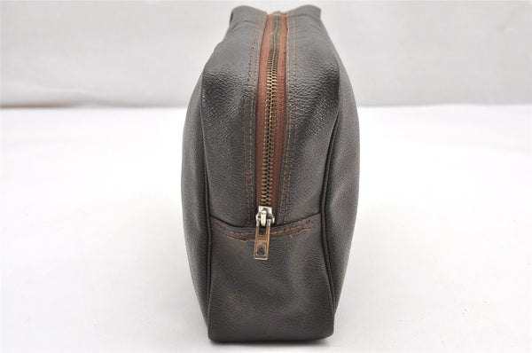 Auth Louis Vuitton Monogram Trousse Toilette 28 Clutch Hand Bag Old Model 3294K