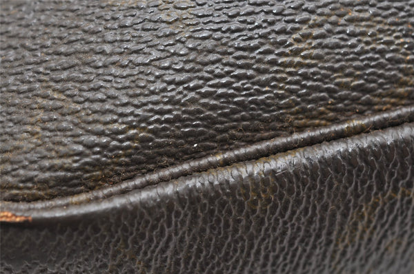 Auth Louis Vuitton Monogram Trousse Toilette 28 Clutch Hand Bag Old Model 3294K