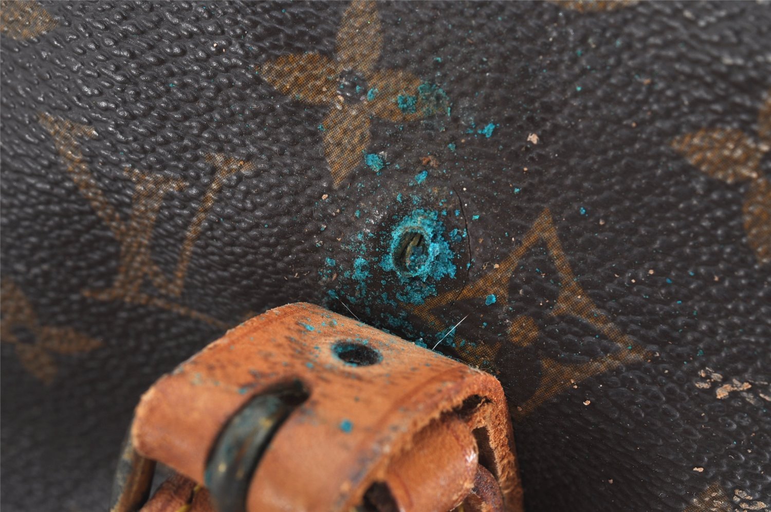 Authentic Louis Vuitton Monogram Bucket GM Shoulder Tote Bag M42236 Junk 3296K