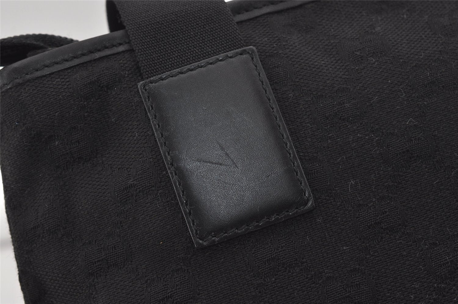 Authentic GUCCI Vintage Shoulder Tote Bag GG Canvas Leather 0190402 Black 3298I