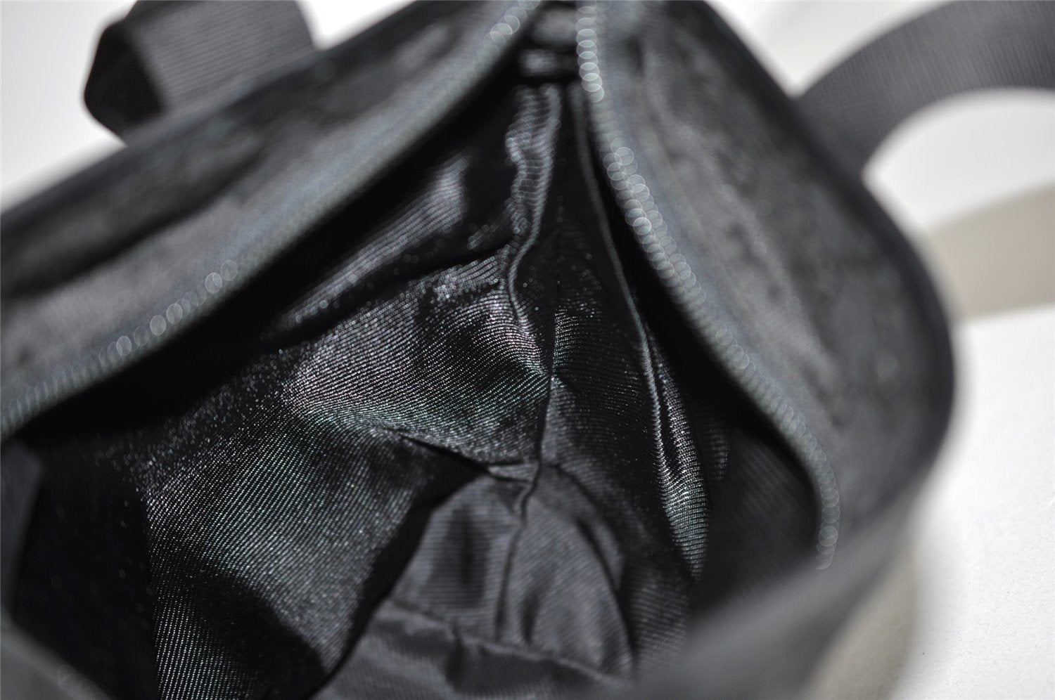 Authentic GUCCI Vintage Shoulder Tote Bag GG Canvas Leather 0190402 Black 3298I