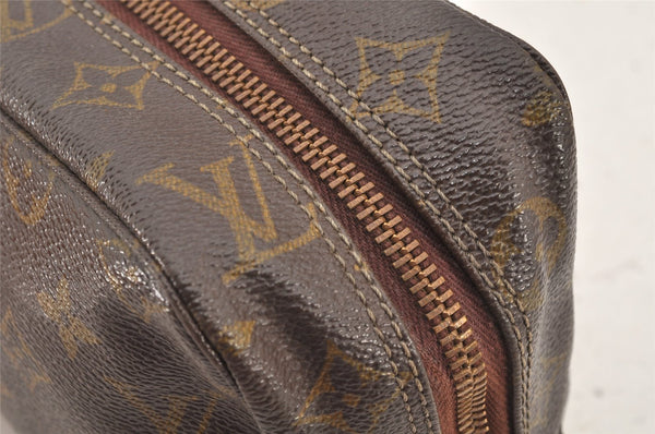 Auth Louis Vuitton Monogram Trousse Toilette 28 Clutch Hand Bag Old Model 3299K