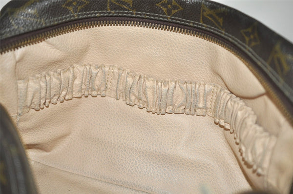 Auth Louis Vuitton Monogram Trousse Toilette 28 Clutch Hand Bag Old Model 3299K