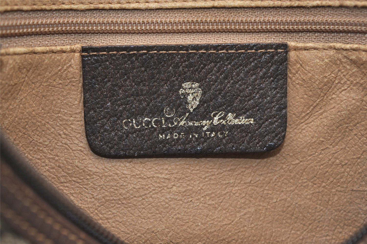 Authentic GUCCI Shoulder Cross Body Bag Purse GG PVC Leather Brown Junk 3305J