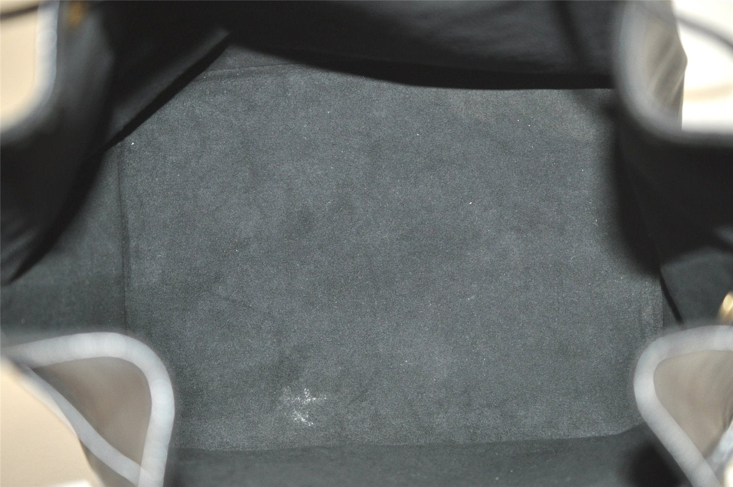 Authentic Louis Vuitton Epi Petit Noe Drawstring Bag M59012 Black Junk 3305K