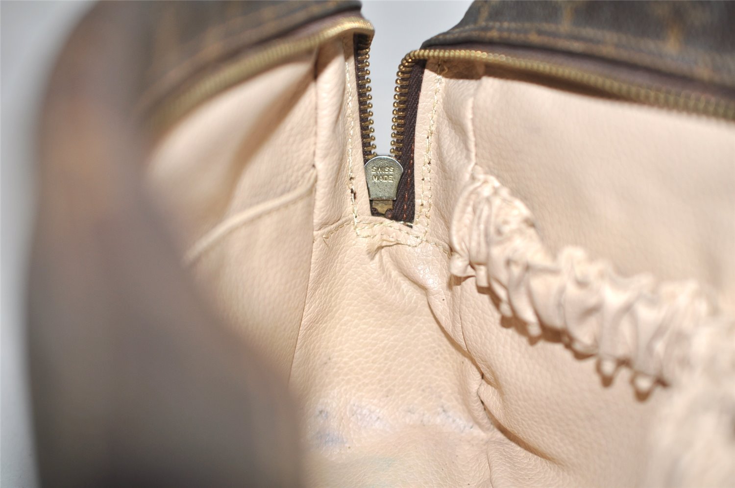 Authentic Louis Vuitton Monogram Trousse Toilette 28 Clutch Bag M47522 LV 3308K