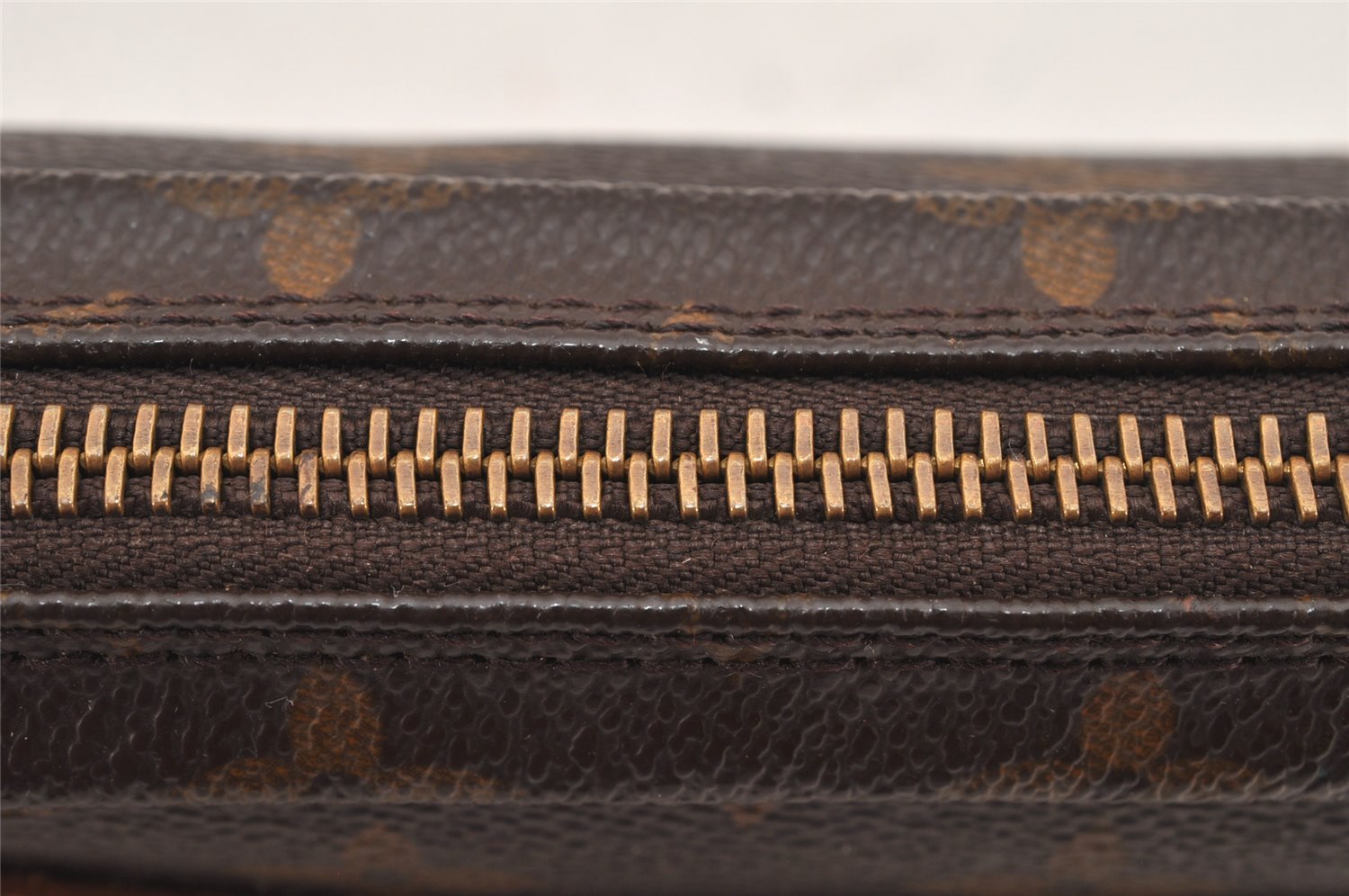 Authentic Louis Vuitton Monogram Marly Dragonne GM M51825 Clutch Hand Bag 3309K