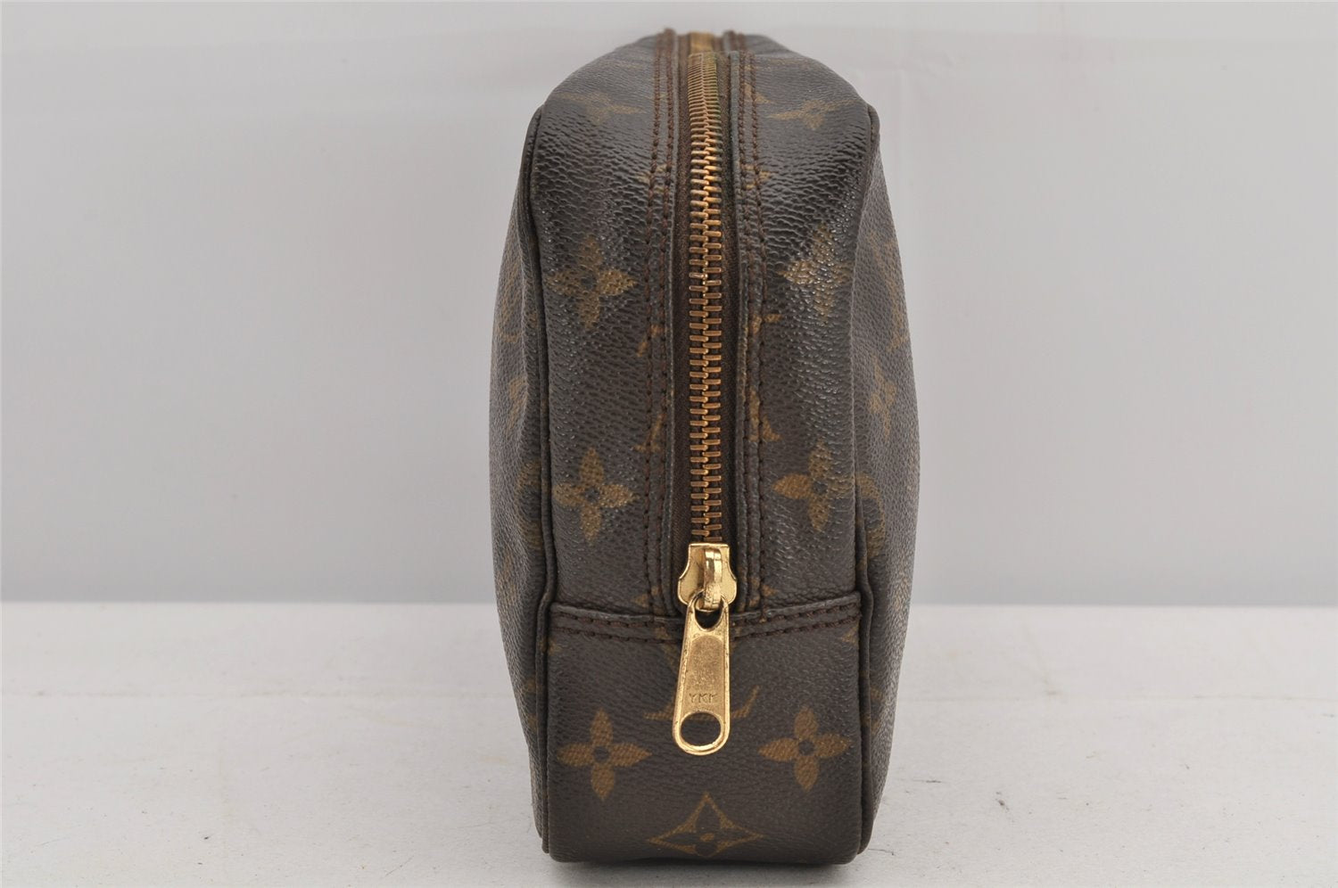 Auth Louis Vuitton Monogram Trousse Toilette 23 Clutch Hand Bag M47524 LV 3310K