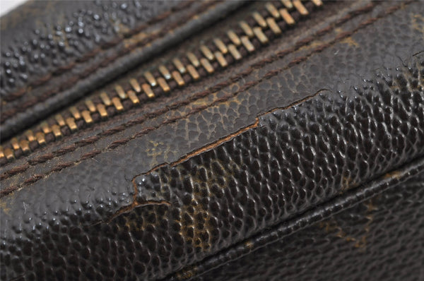 Auth Louis Vuitton Monogram Trousse Toilette 23 Clutch Hand Bag M47524 LV 3310K