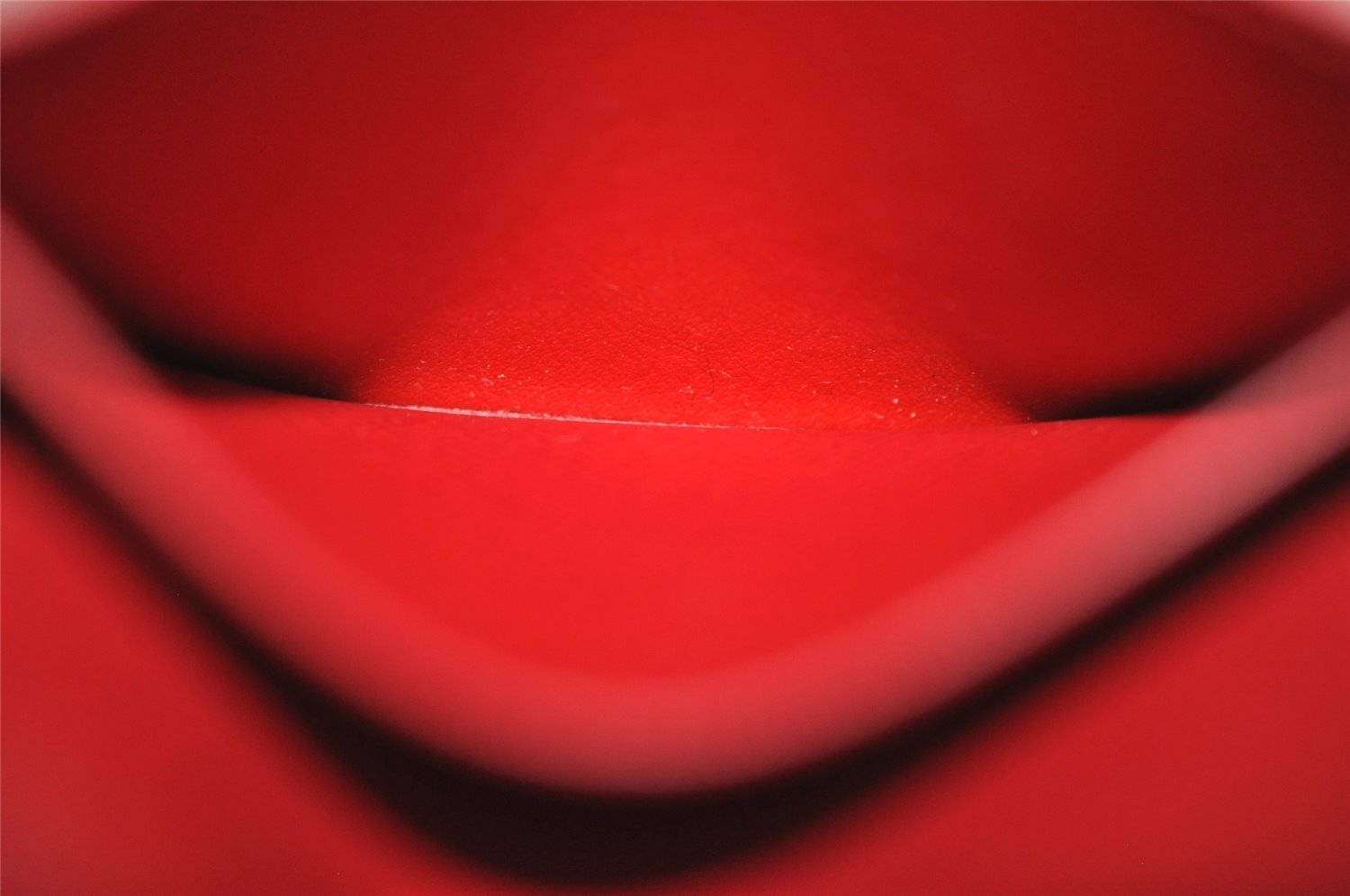 Authentic Louis Vuitton Epi Enveloppe Carte De Visit Card Case M5658E Red 3312I