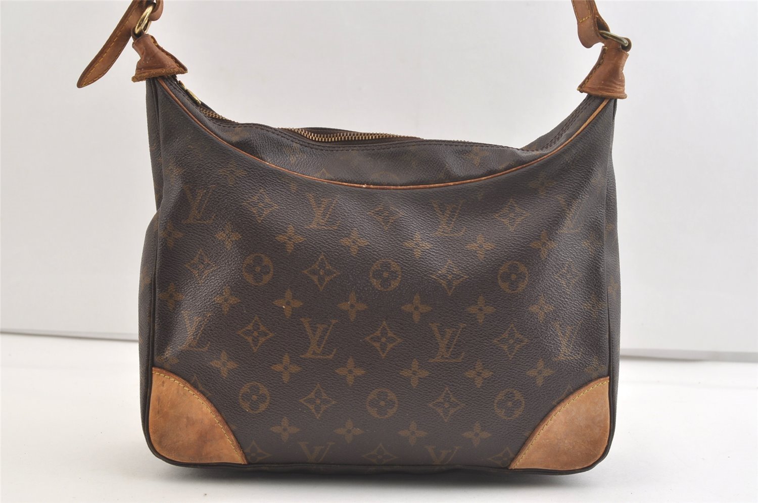 Authentic Louis Vuitton Monogram Boulogne 30 Shoulder Cross Bag M52165 LV 3312K