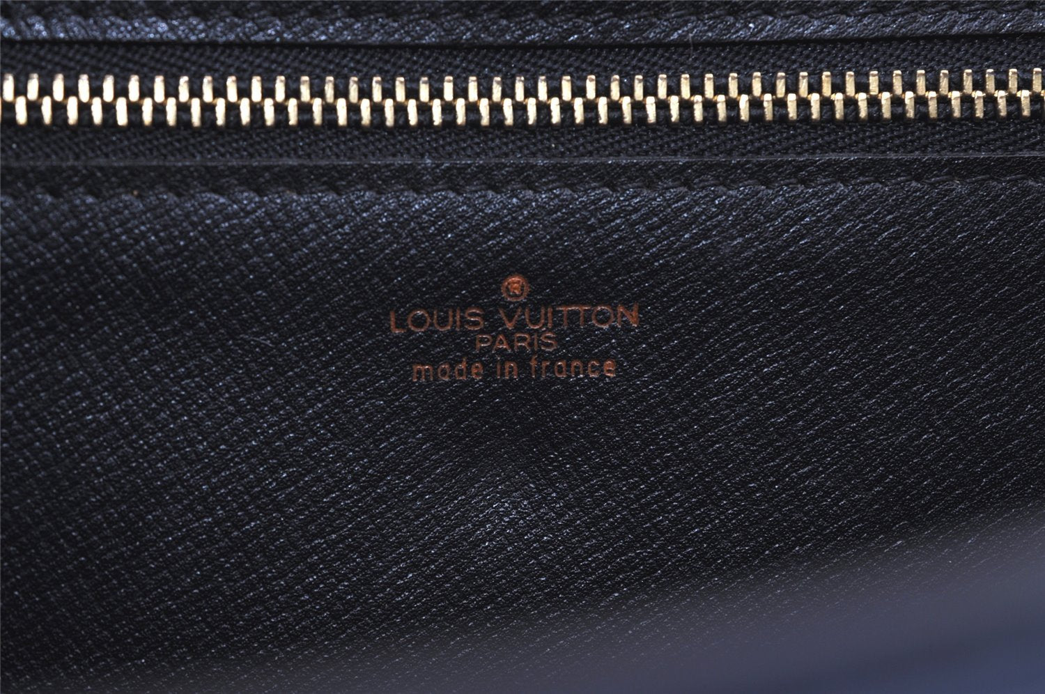 Authentic Louis Vuitton Epi Montaigne 27 Clutch Hand Bag Blue M52655 LV 3314I