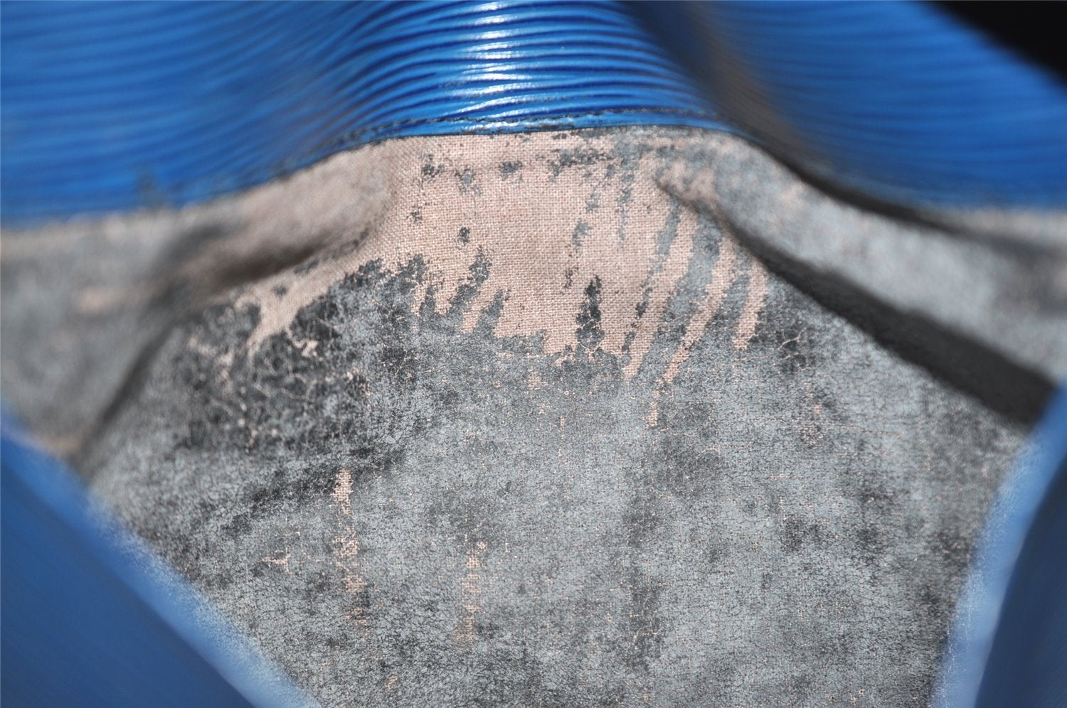 Authentic Louis Vuitton Epi Montaigne 27 Clutch Hand Bag Blue M52655 LV 3314I