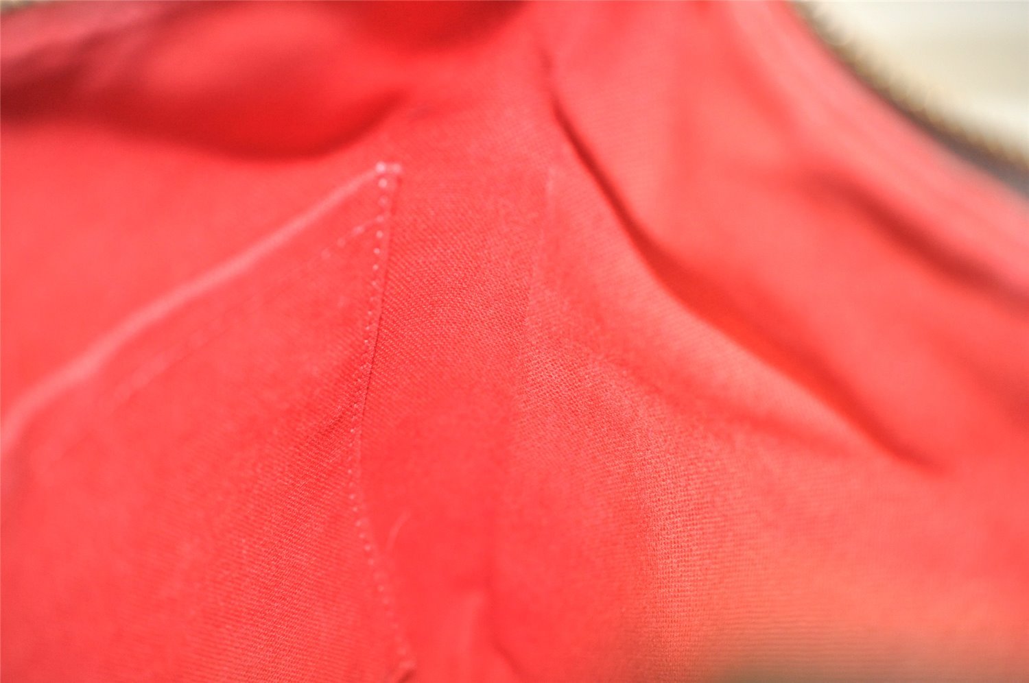 Authentic Louis Vuitton Damier Bloomsbury PM Shoulder Cross Bag N42251 LV 3321I