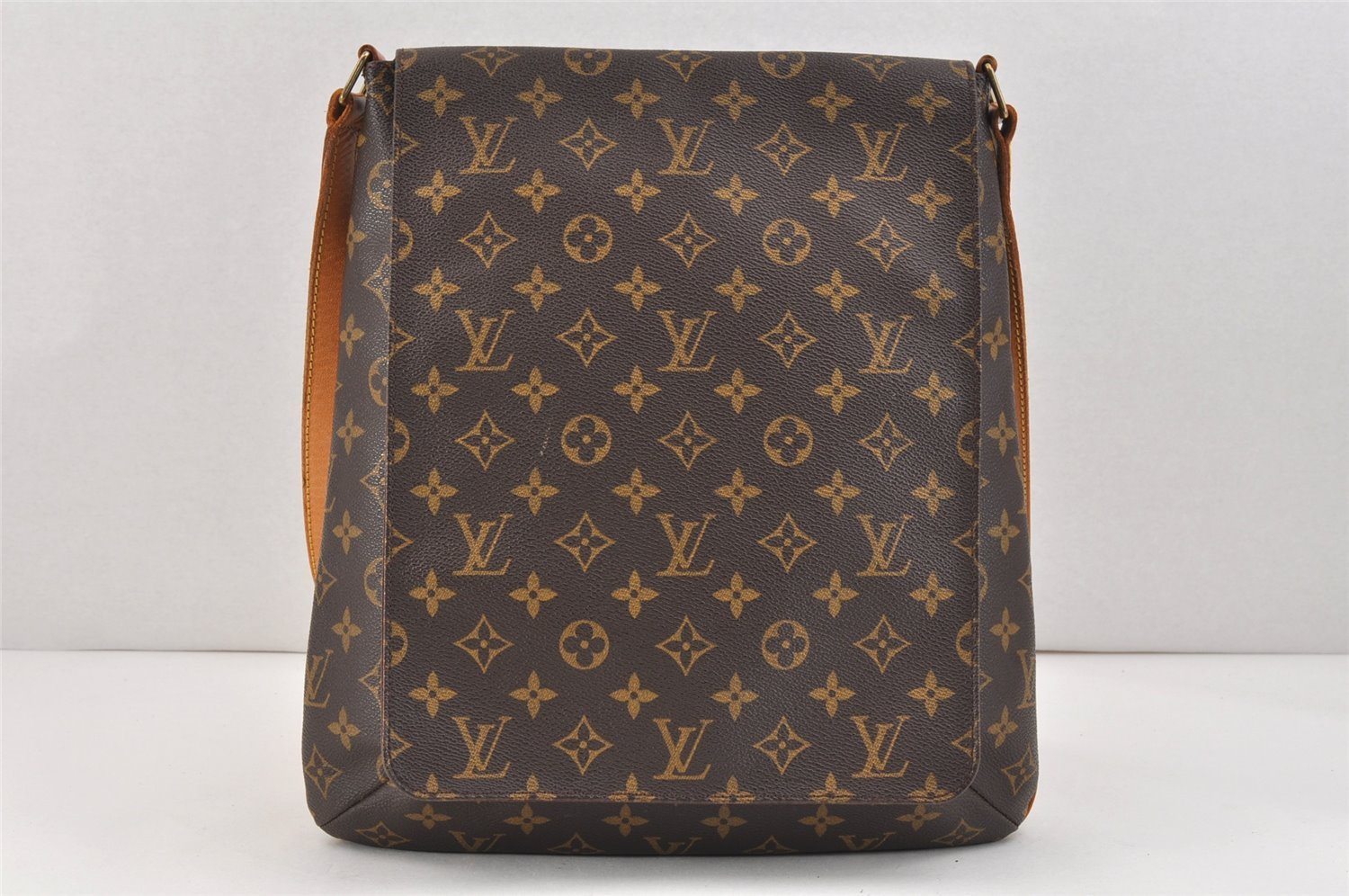 Authentic Louis Vuitton Monogram Musette Shoulder Cross Body Bag M51256 LV 3322K