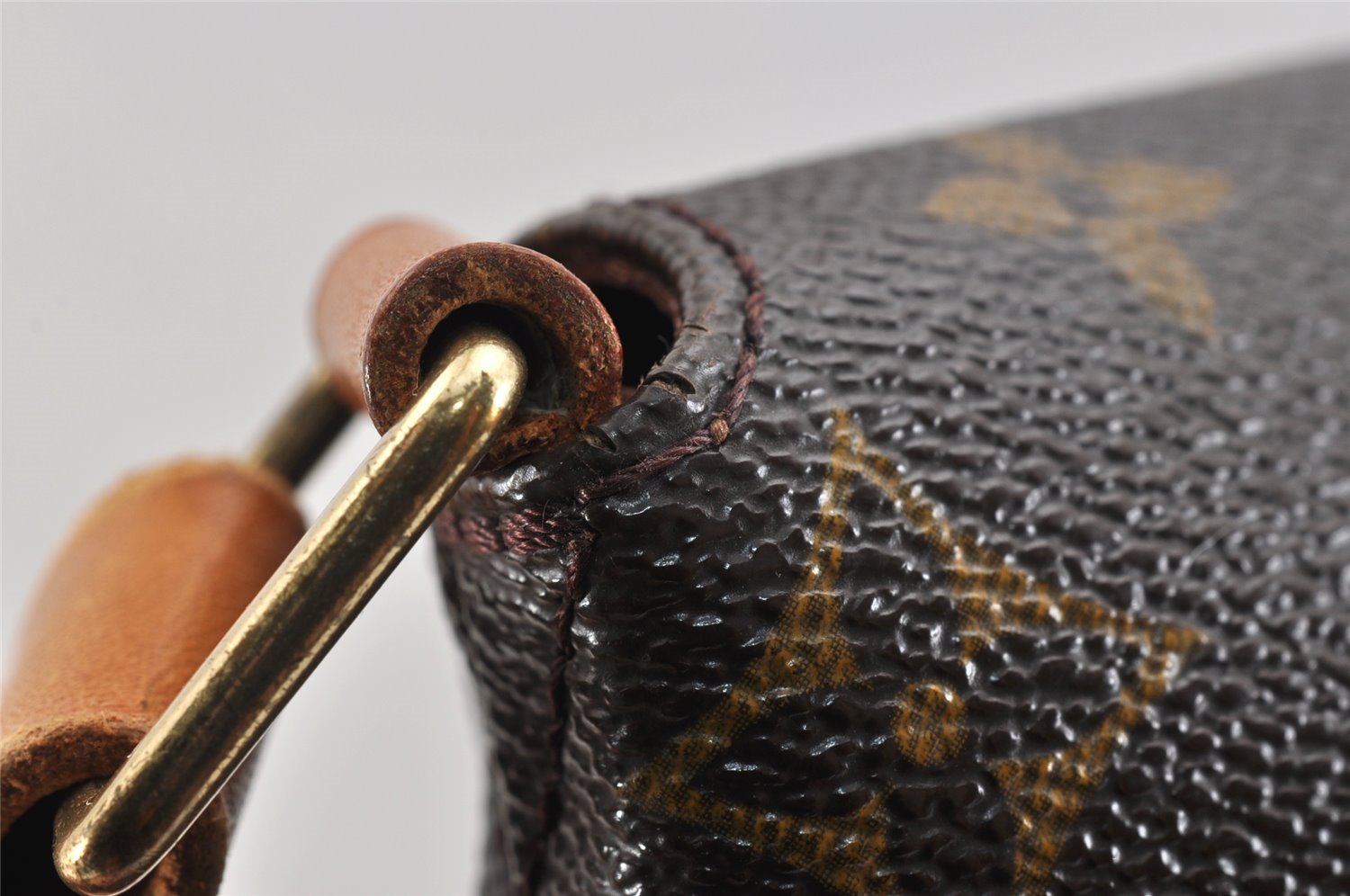 Authentic Louis Vuitton Monogram Musette Shoulder Cross Body Bag M51256 LV 3322K