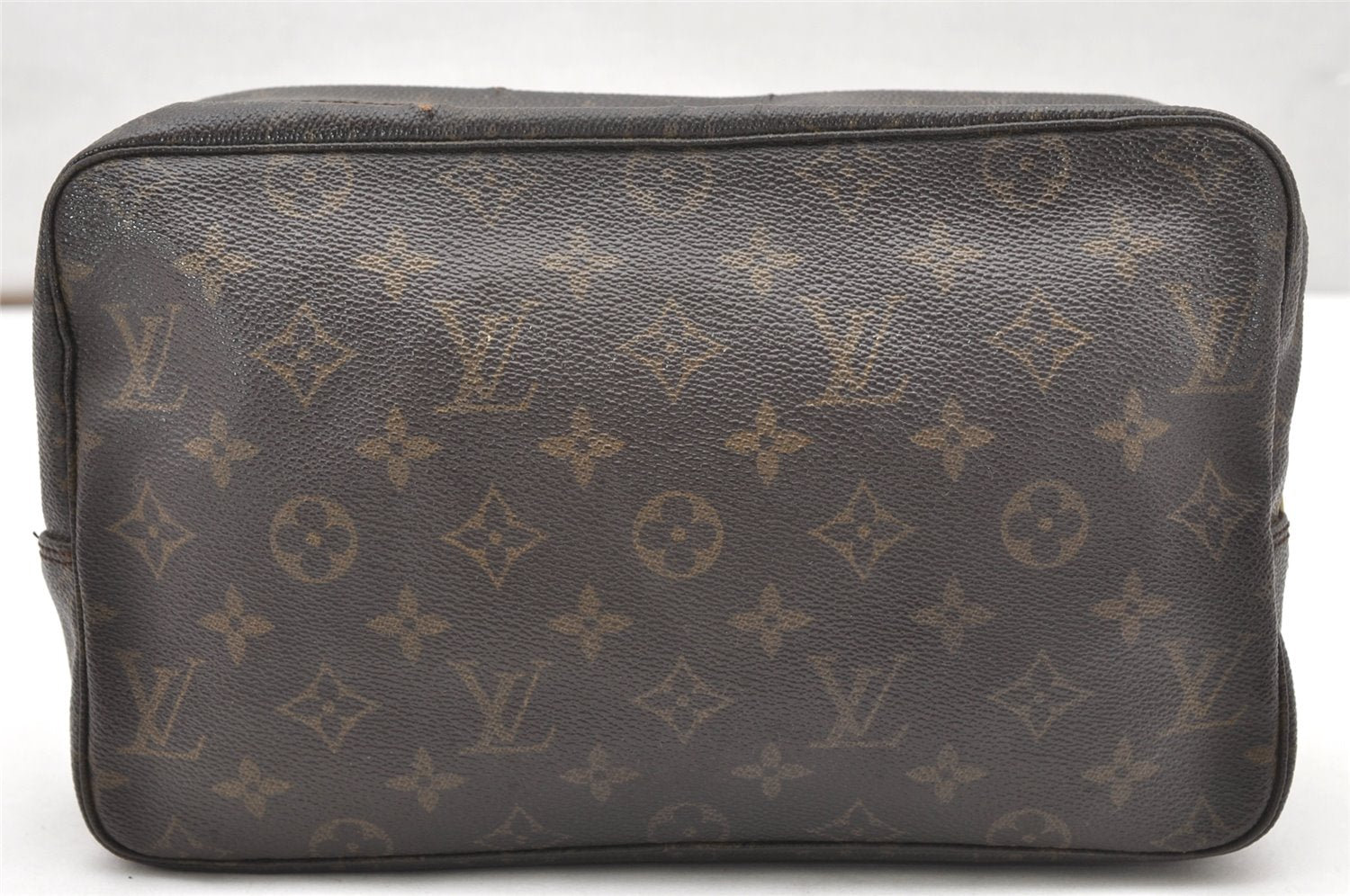 Auth Louis Vuitton Monogram Trousse Toilette 28 Clutch Hand Bag M47522 LV 3324K
