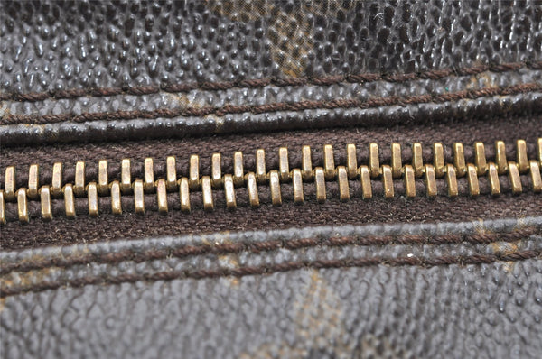 Auth Louis Vuitton Monogram Trousse Toilette 28 Clutch Hand Bag M47522 LV 3324K