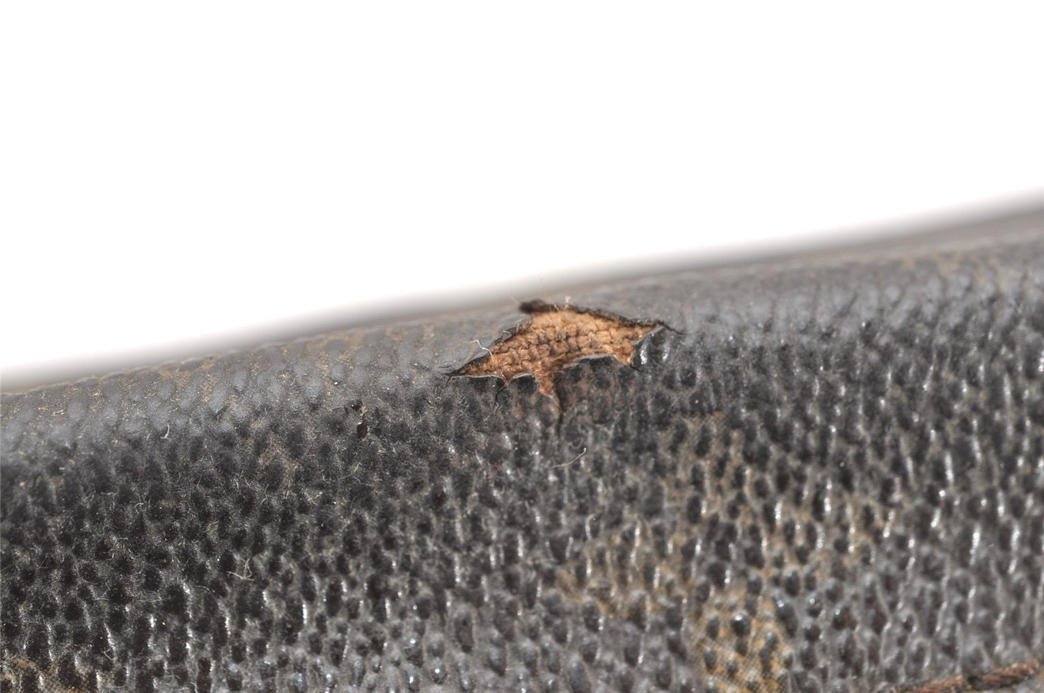 Auth Louis Vuitton Monogram Trousse Toilette 28 Clutch Hand Bag M47522 LV 3324K