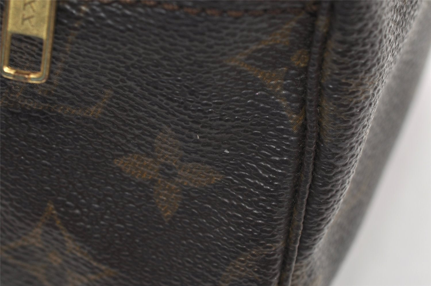 Auth Louis Vuitton Monogram Trousse Toilette 28 Clutch Hand Bag M47522 LV 3324K