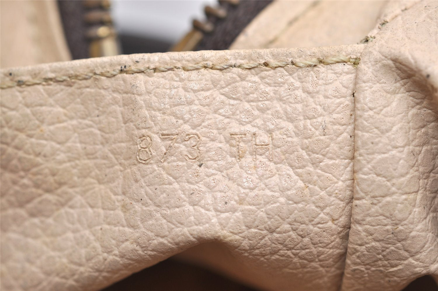 Auth Louis Vuitton Monogram Trousse Toilette 28 Clutch Hand Bag M47522 LV 3324K