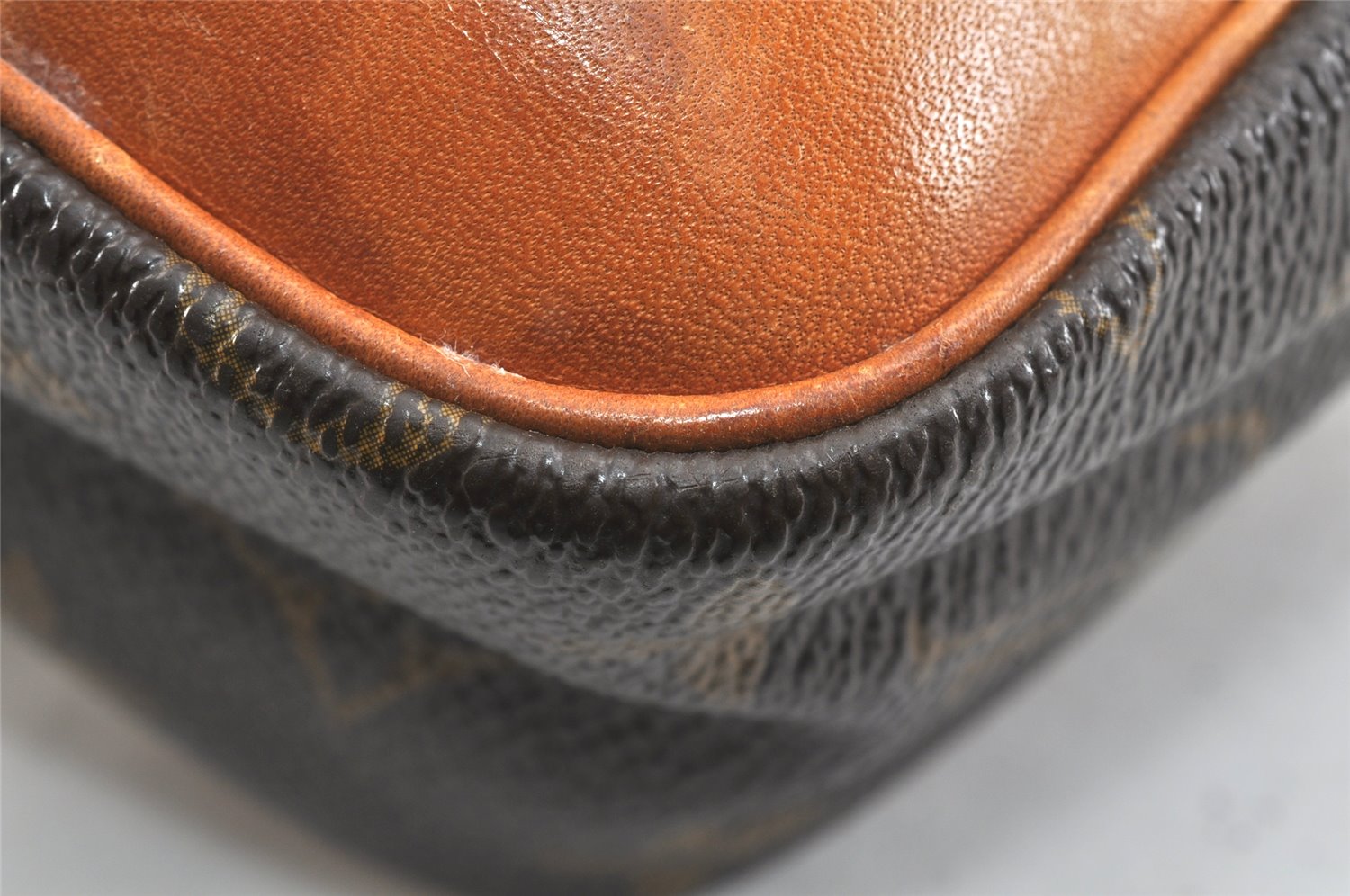 Authentic Louis Vuitton Monogram Compiegne 28 Clutch Hand Bag M51845 LV 3325K